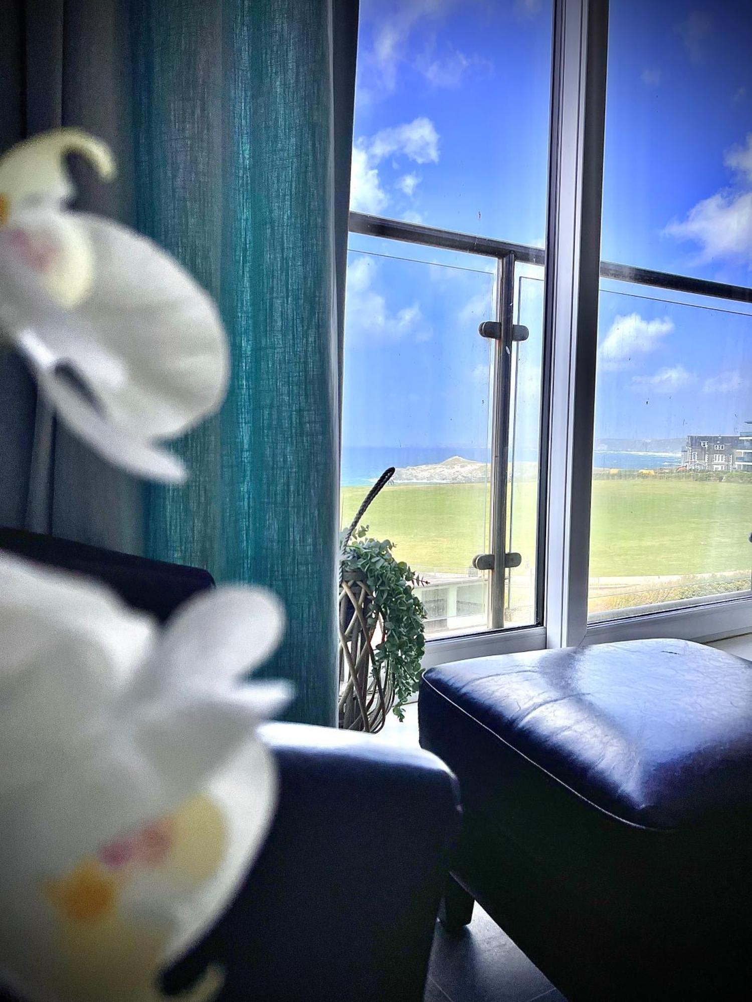 Stunning Sea Views, Luxury Apartment Beaches & Restaurants Are A Short Walk Away Newquay  Exterior photo